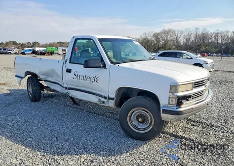 1999 GMC Sierra C2500 z USA, uszkodzony, nr VIN 1GTGC24R9XR703970
